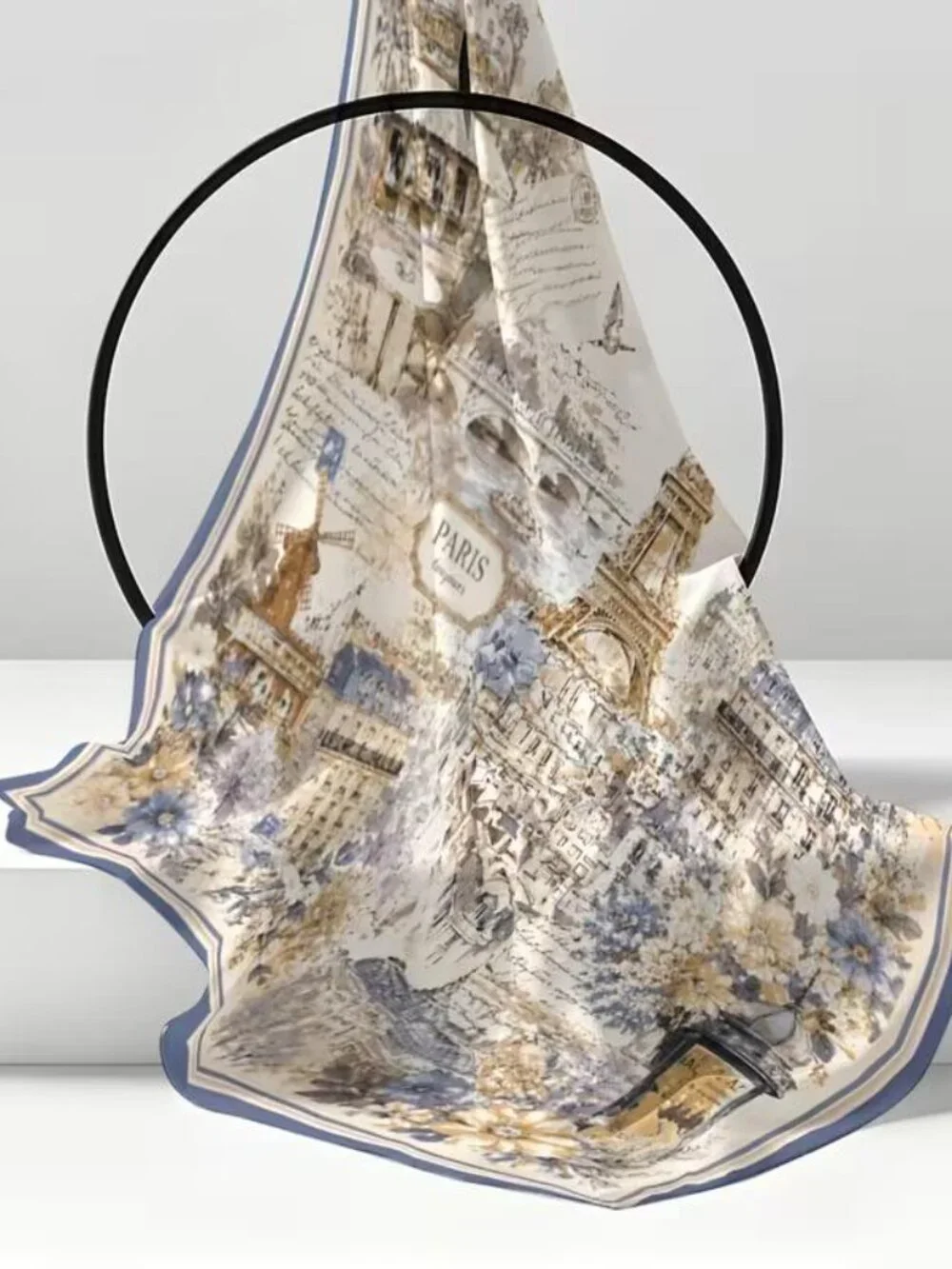 CITY OF PARIS SCARF